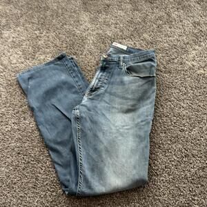 Men’s Wrangler Relaxed Boot Denim Jeans 32x34 Distressed Workwear Farm Shop